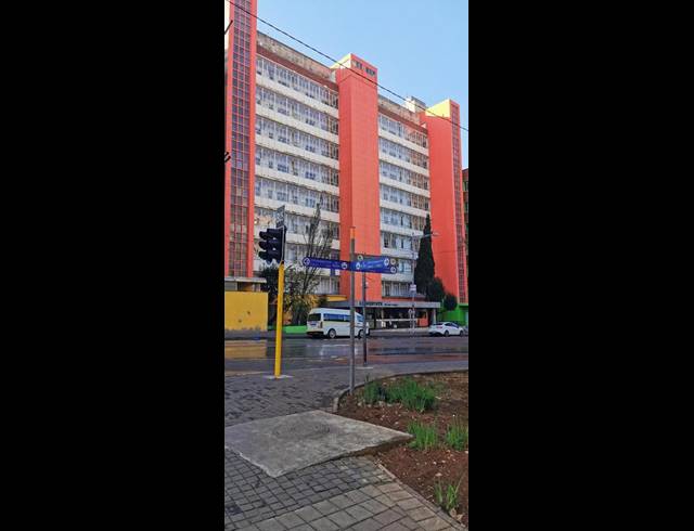 1 BEDROOM APARTMENT FOR SALE IN JOUBERT PARK